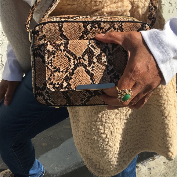 HALEY Snake Print Handbag - Picture 2 of 2
